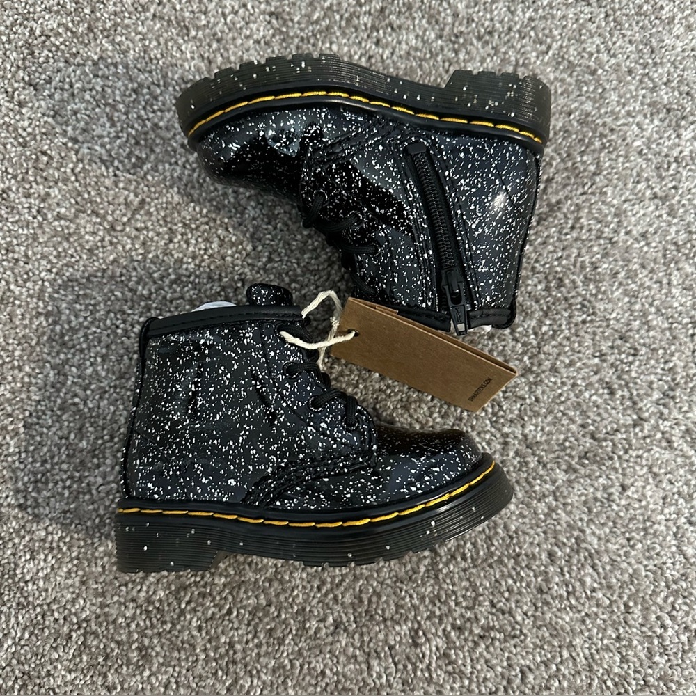 Dr. Martens Toddler 1460 Lace Up Boots in Black Cosmic Glitter